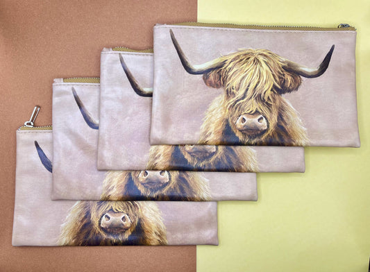 Highland Cow Zip Pouch